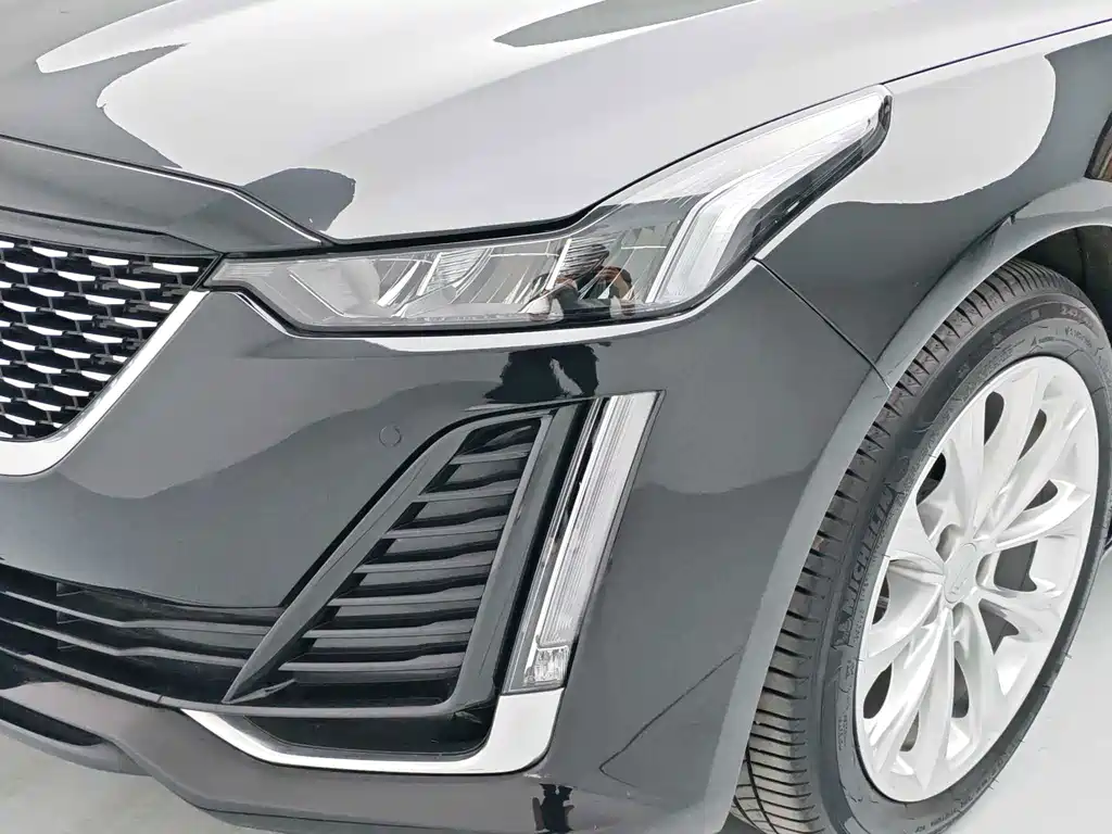 Cadillac CT5 — миниатюра 16
