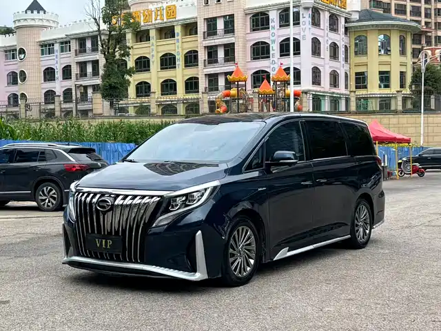 GAC Trumpchi 传祺M8