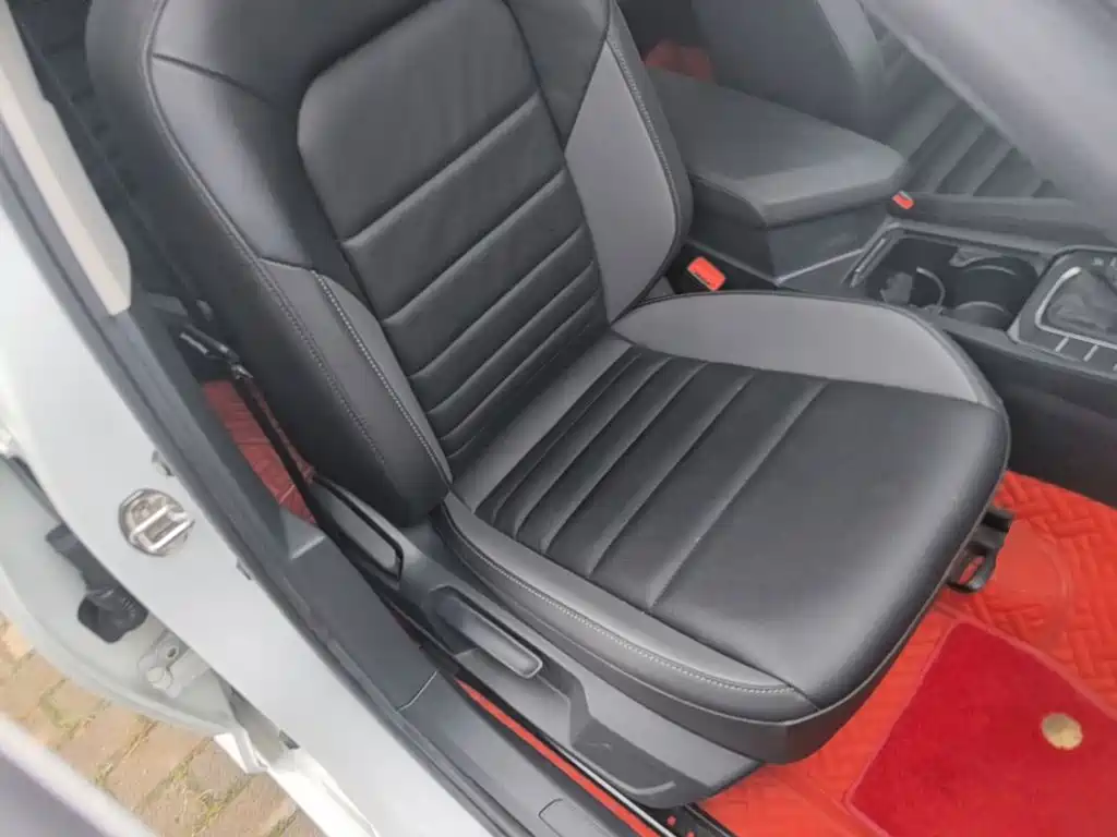 Volkswagen Sagitar — миниатюра 25