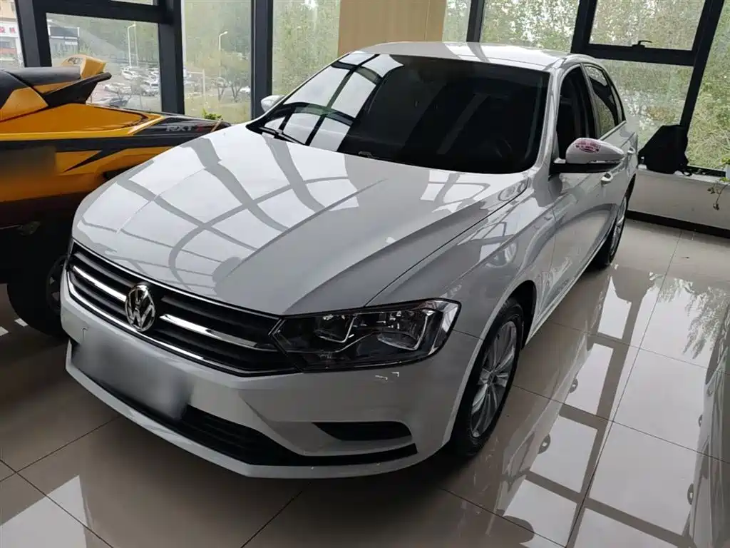 Volkswagen Bora 2023