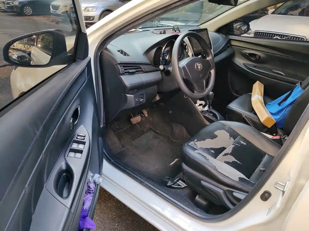 Toyota Vios FS — миниатюра 12