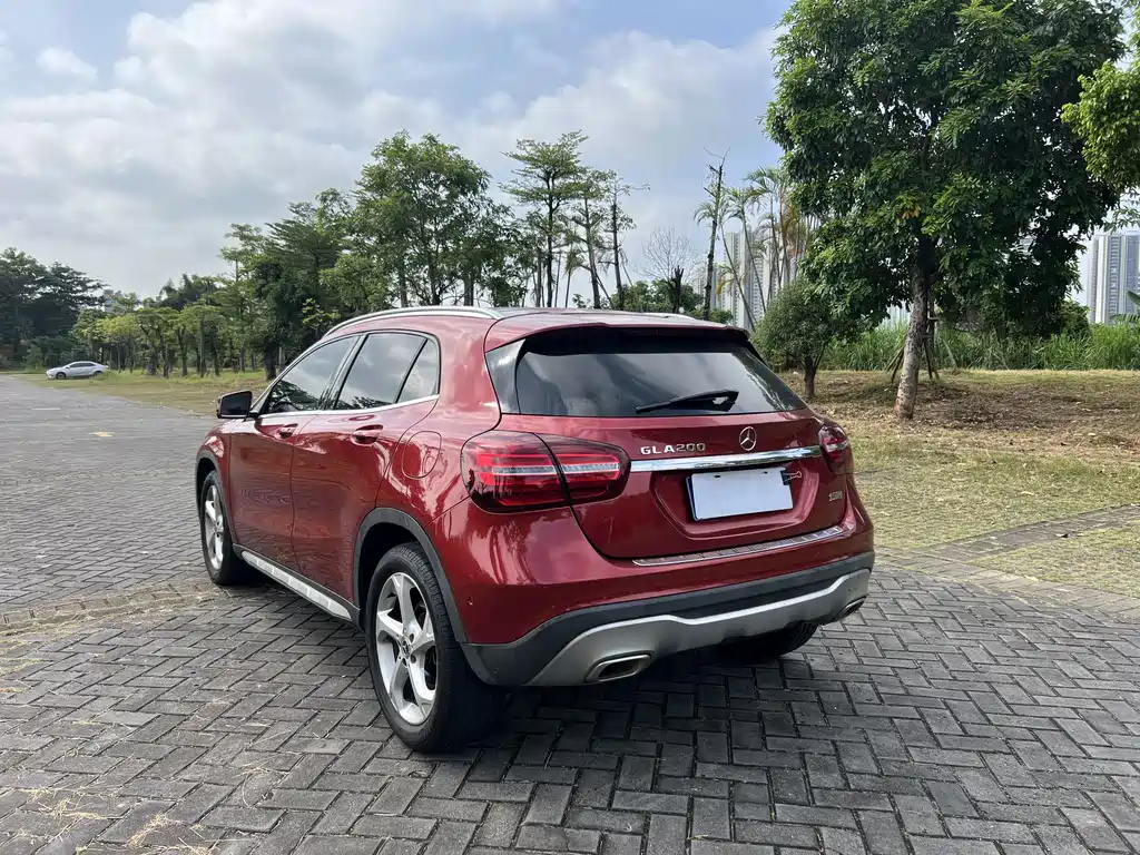 Mercedes-Benz GLA — миниатюра 4