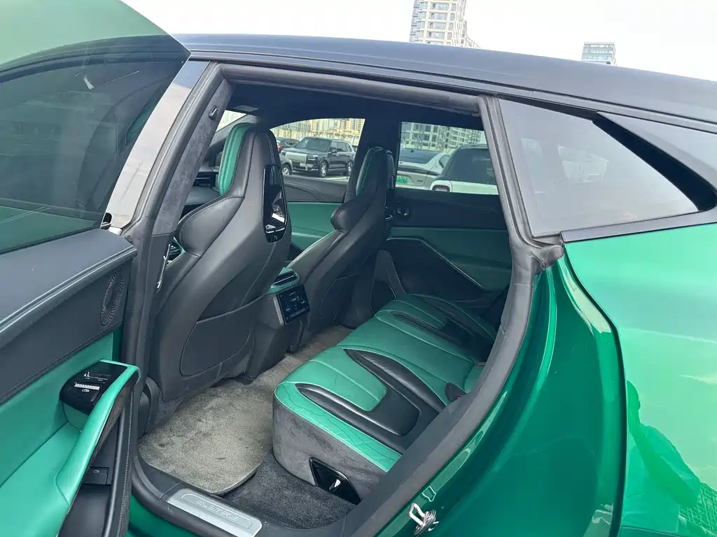 Lotus Eletre — миниатюра 5