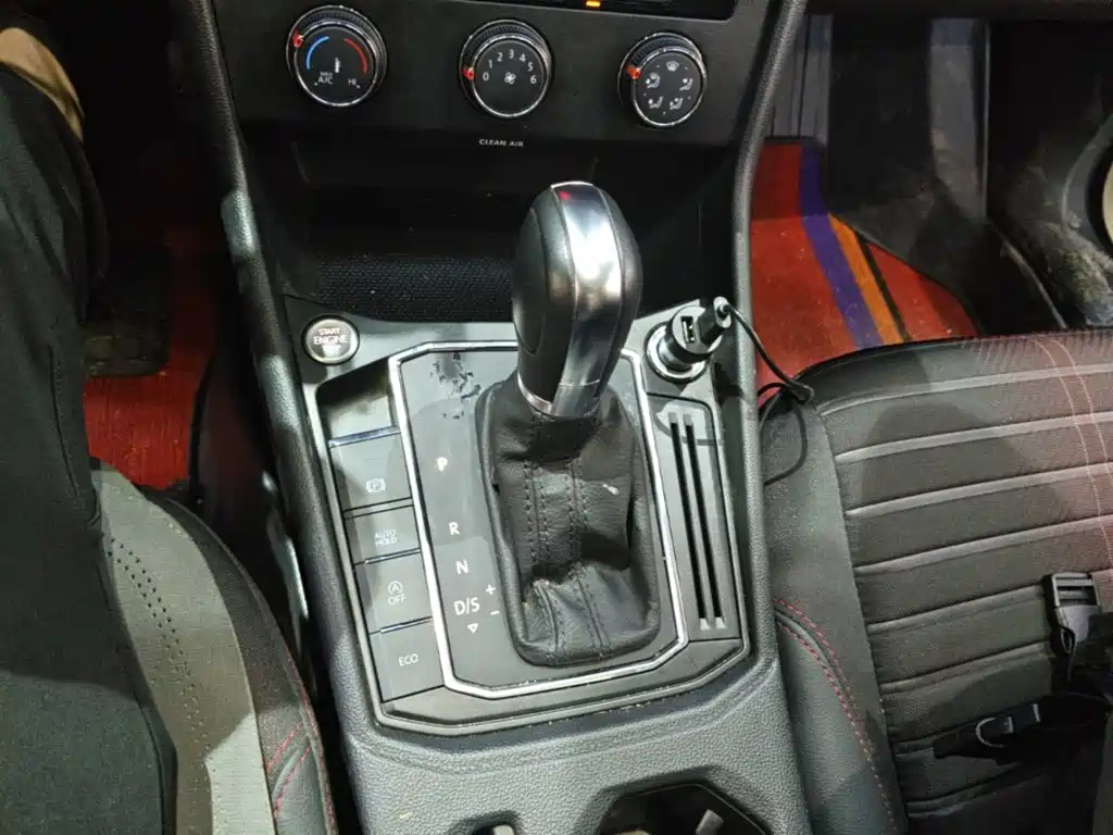 Volkswagen Lavida — миниатюра 14