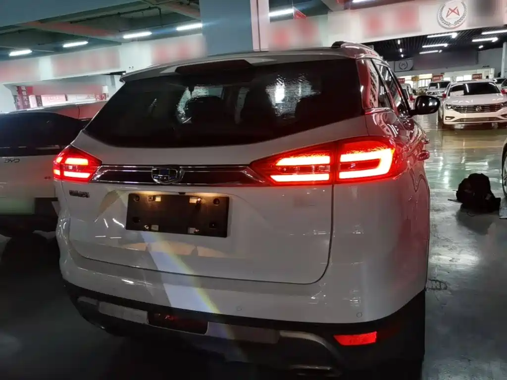 Geely Boyue — миниатюра 6