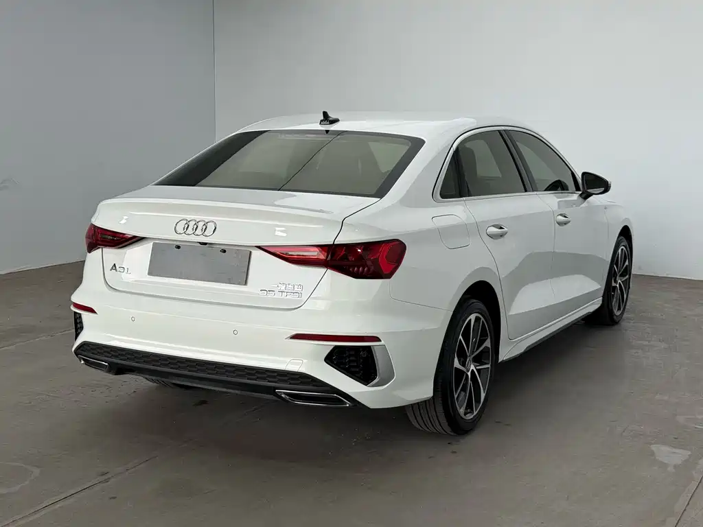 Audi A3 — миниатюра 4
