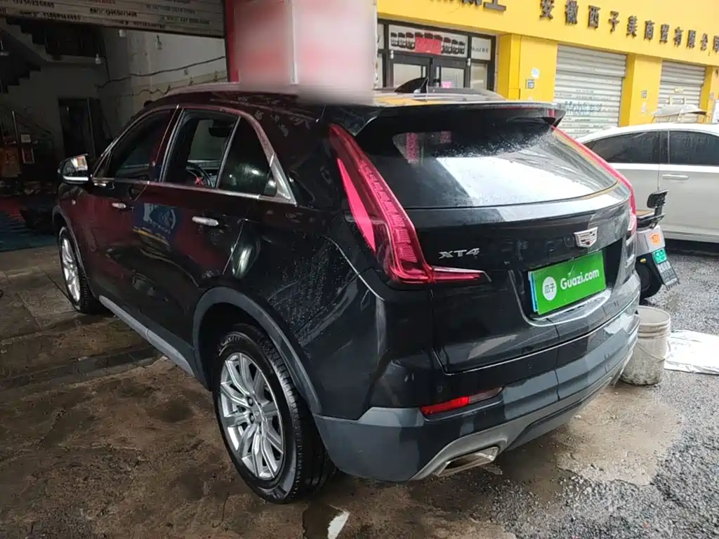 Cadillac XT4 — миниатюра 5