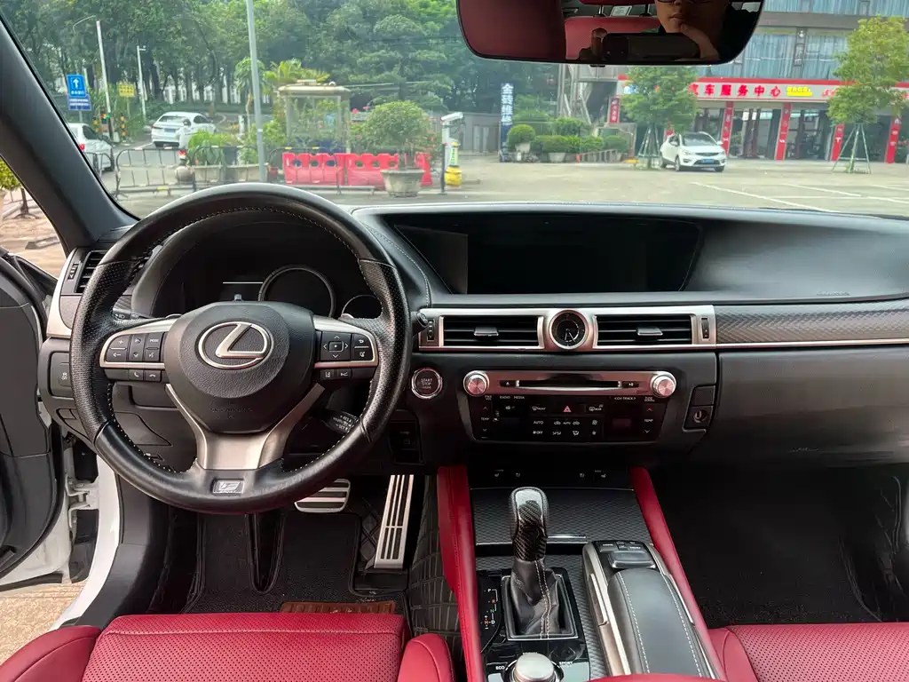 Lexus GS — миниатюра 17