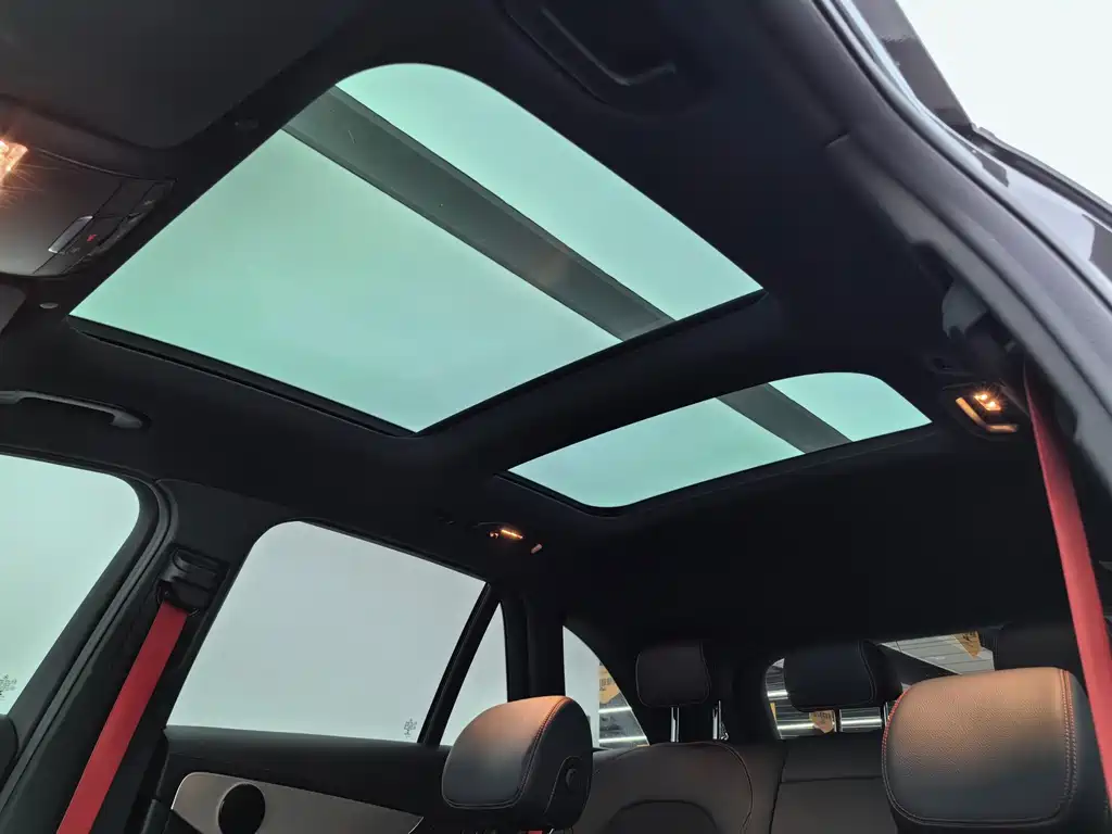 Mercedes-Benz GLC AMG — миниатюра 18