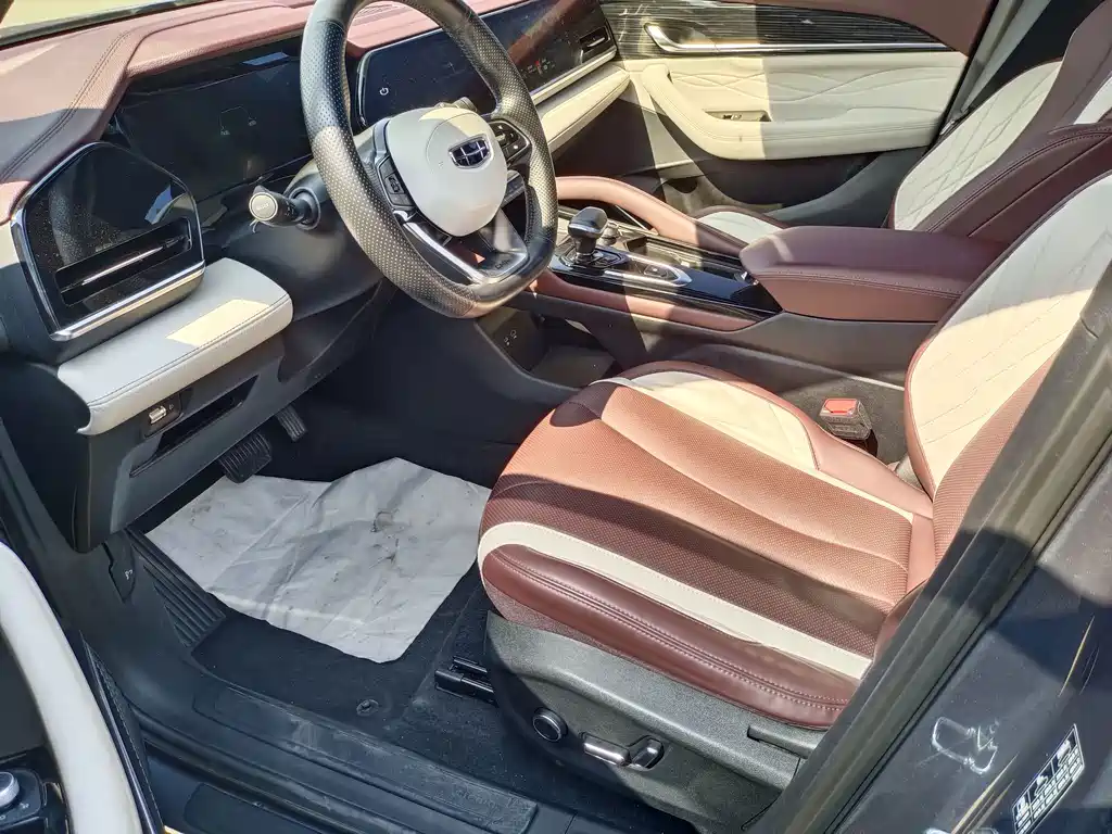 Geely Xingyue L — миниатюра 4