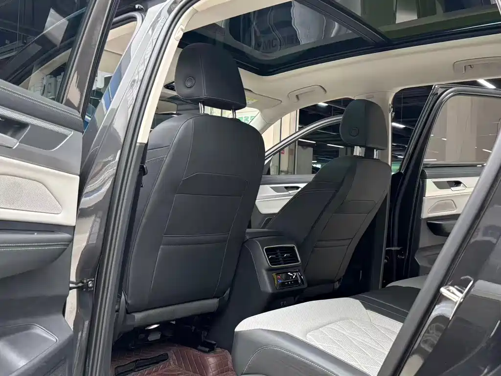 Volkswagen Tavendor — миниатюра 8