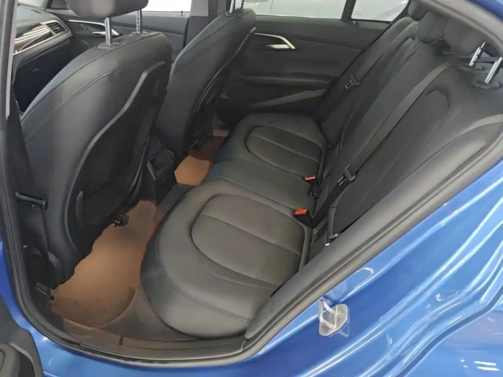 BMW 1 Series — миниатюра 17