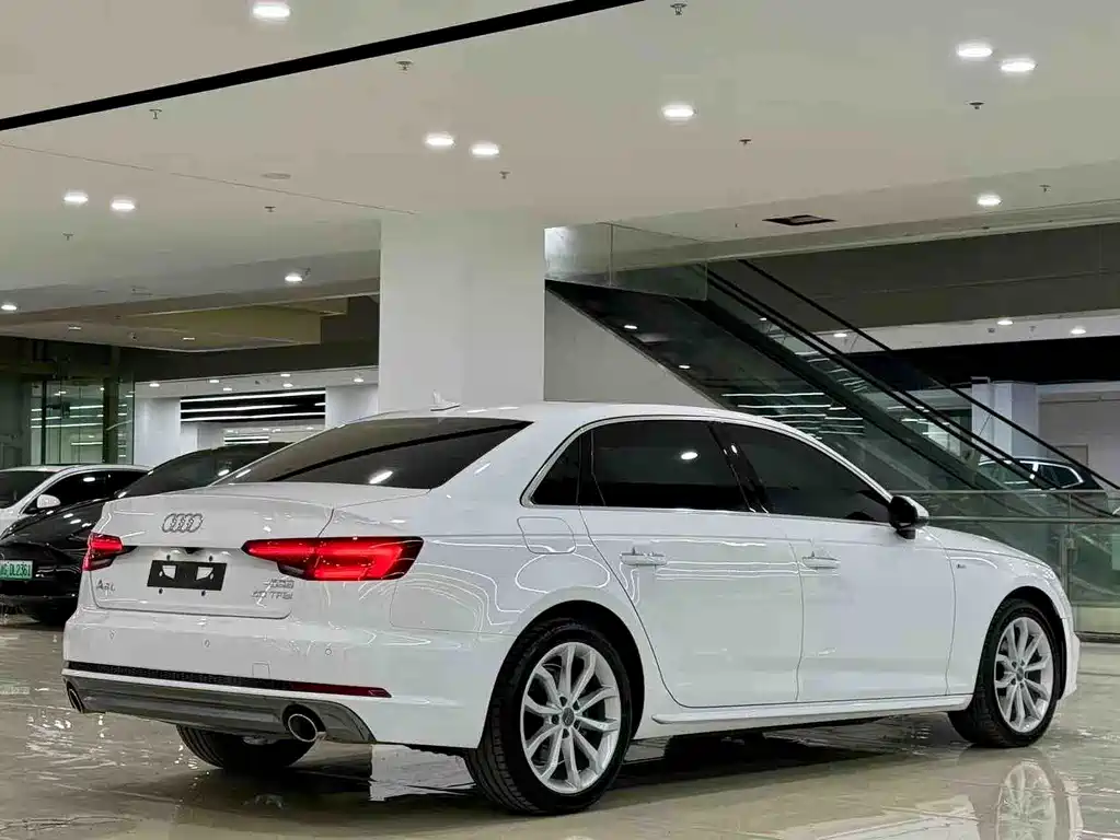 Audi A4L 2018 30 40 TFSI Fashion