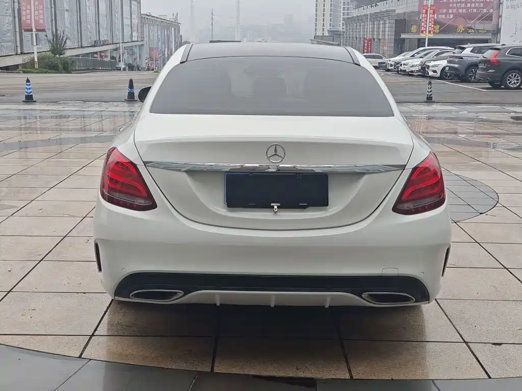 Mercedes-Benz C-Class — миниатюра 17