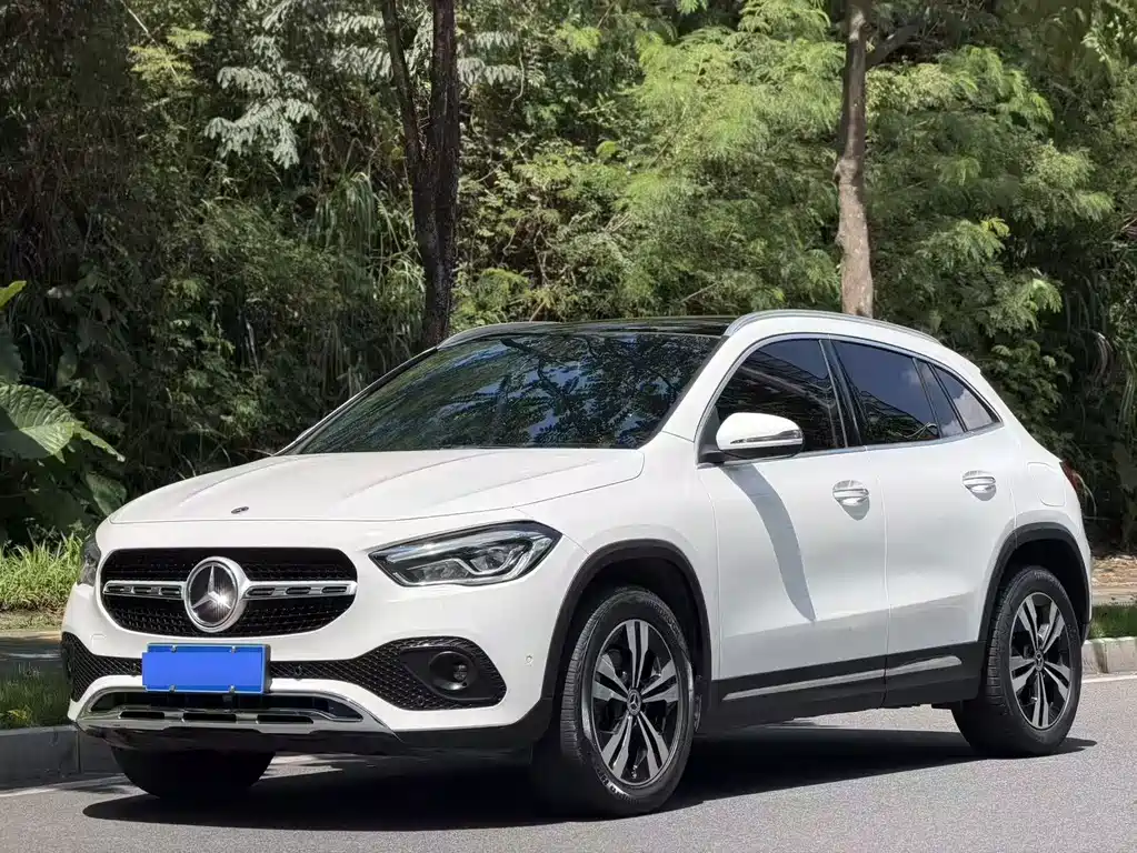 Mercedes-Benz GLA — миниатюра 3
