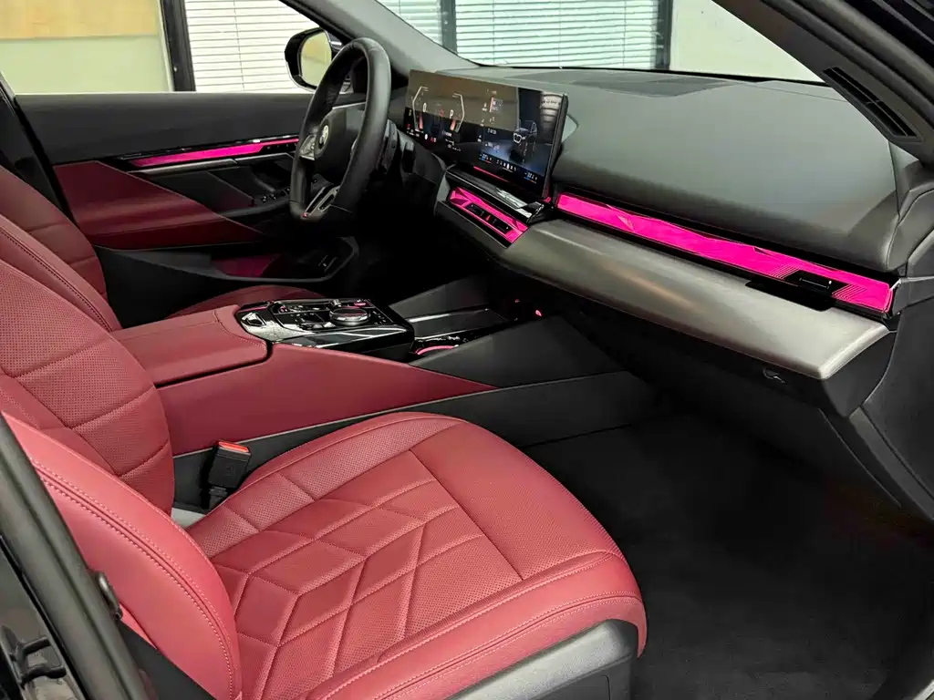 BMW 5 Series — миниатюра 15