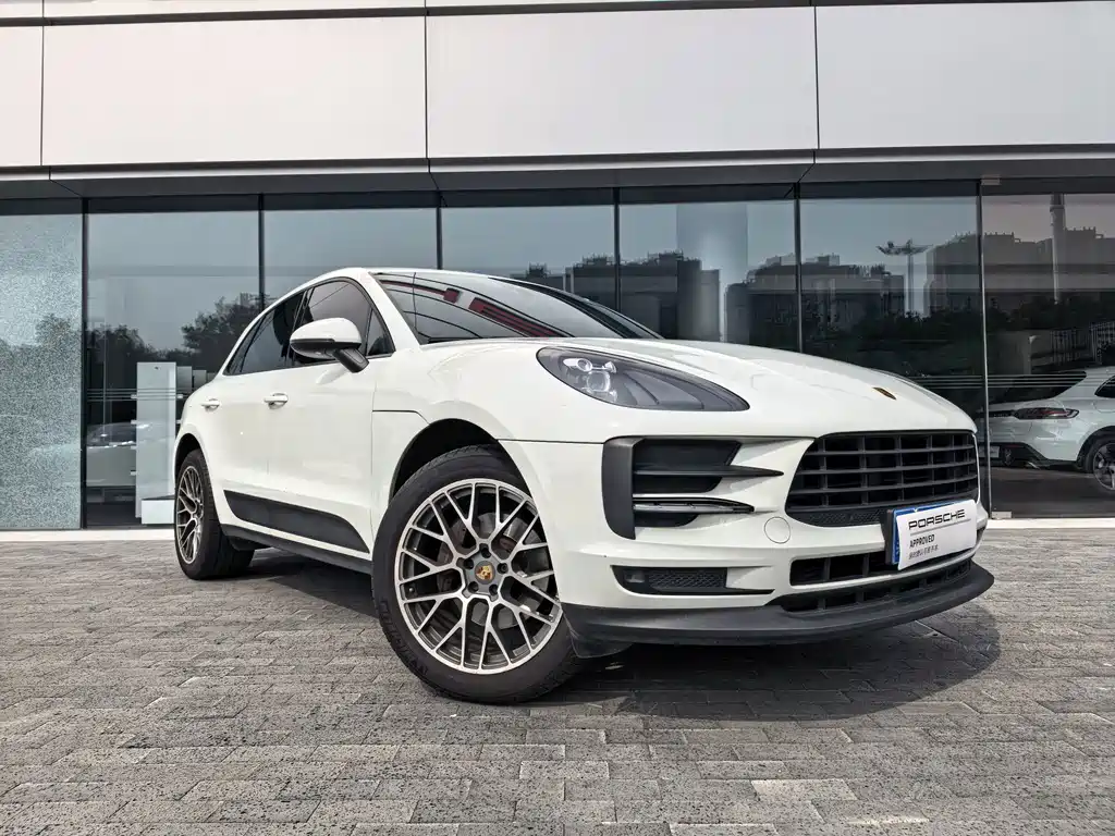 Porsche Macan — миниатюра 7