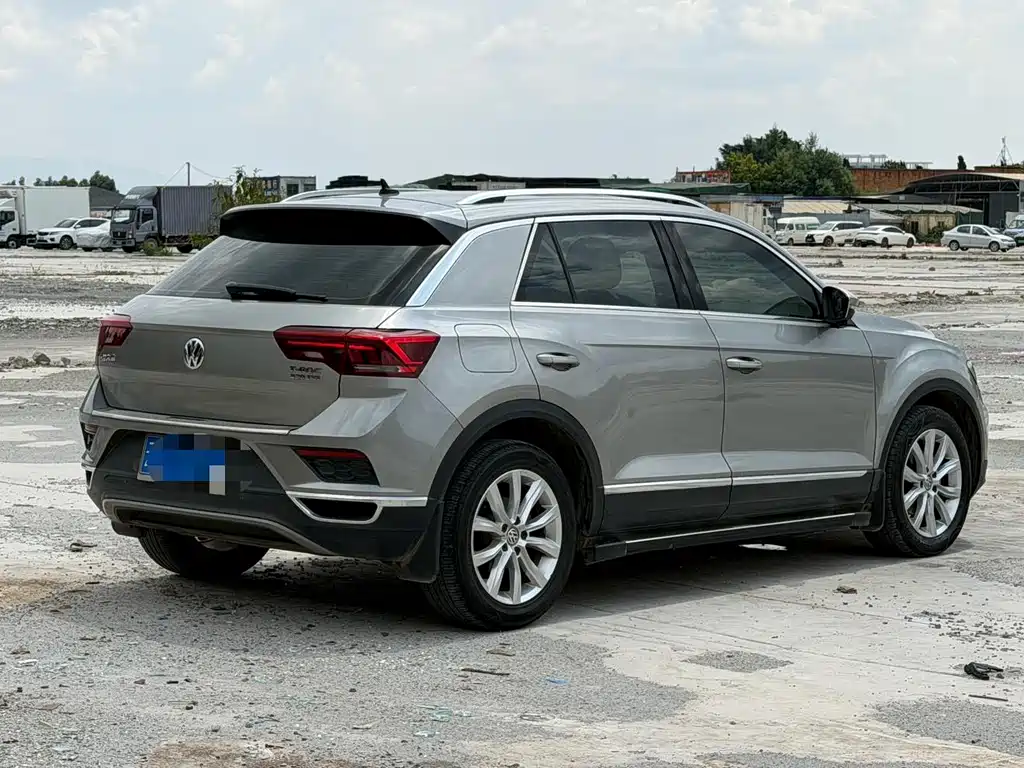 Volkswagen T-Roc — миниатюра 6