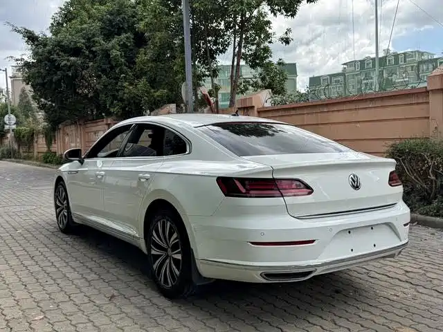 Volkswagen CC — миниатюра 4
