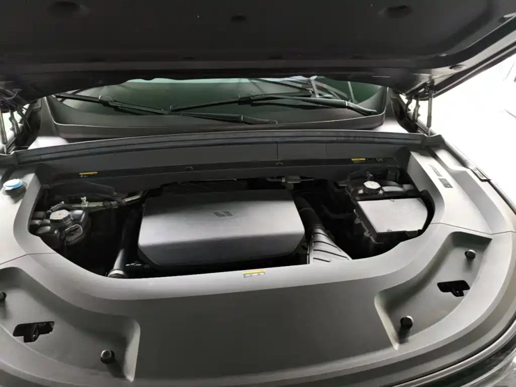 Li Auto Li L9 — миниатюра 23