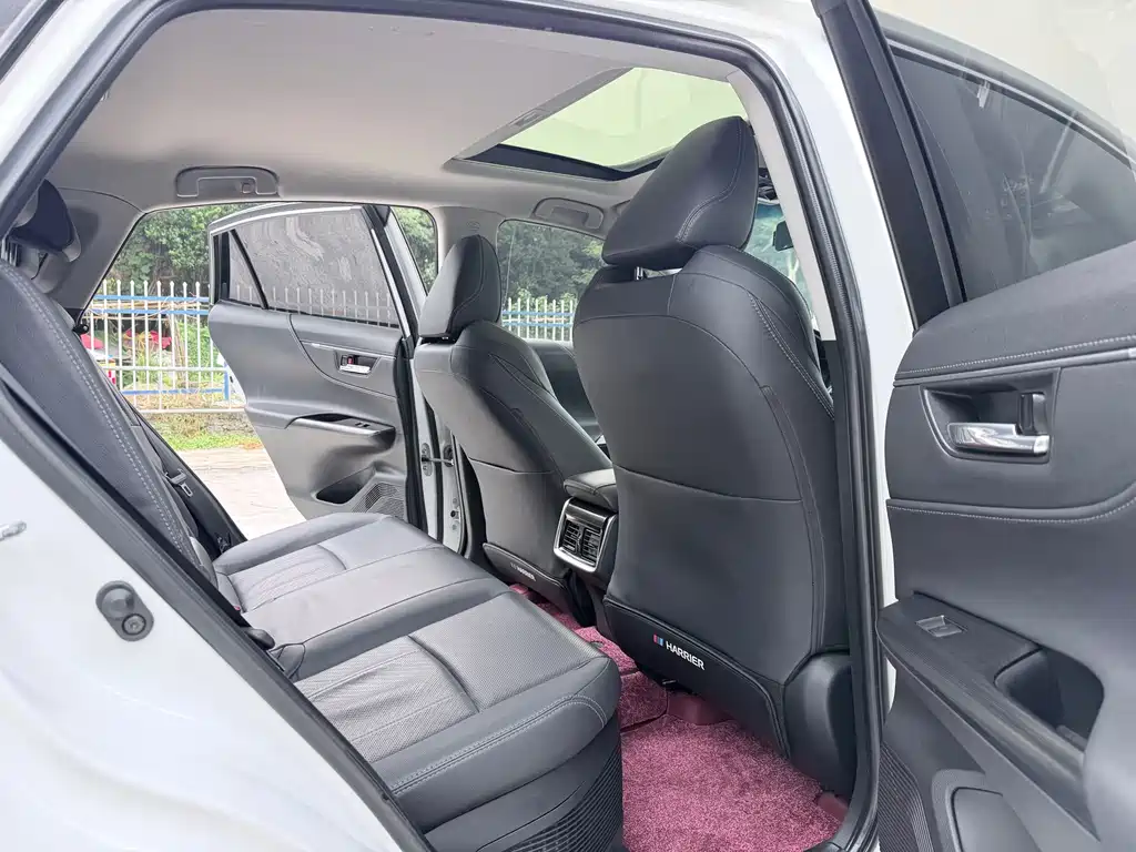 Toyota Harrier — миниатюра 11