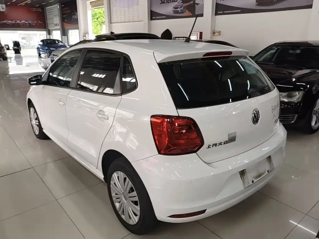 Volkswagen Polo — миниатюра 5