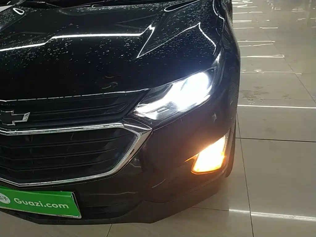 Chevrolet Equinox — миниатюра 24