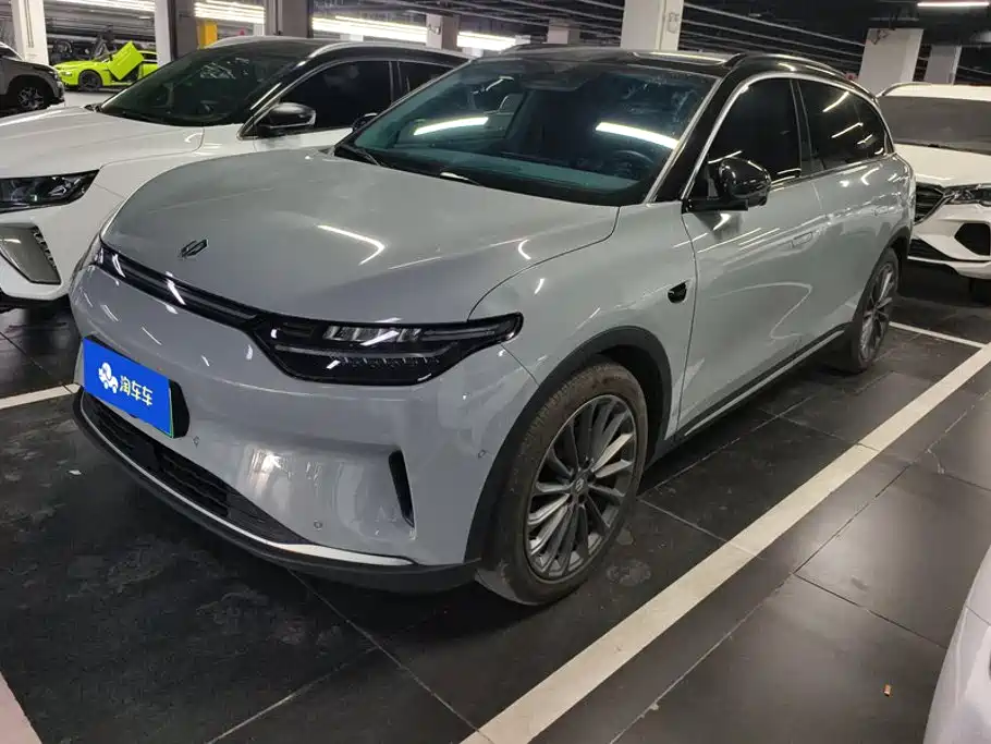 Leapmotor C11