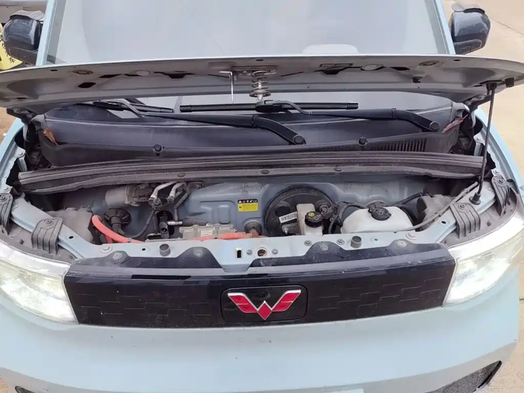 Wuling MINIEV — миниатюра 20