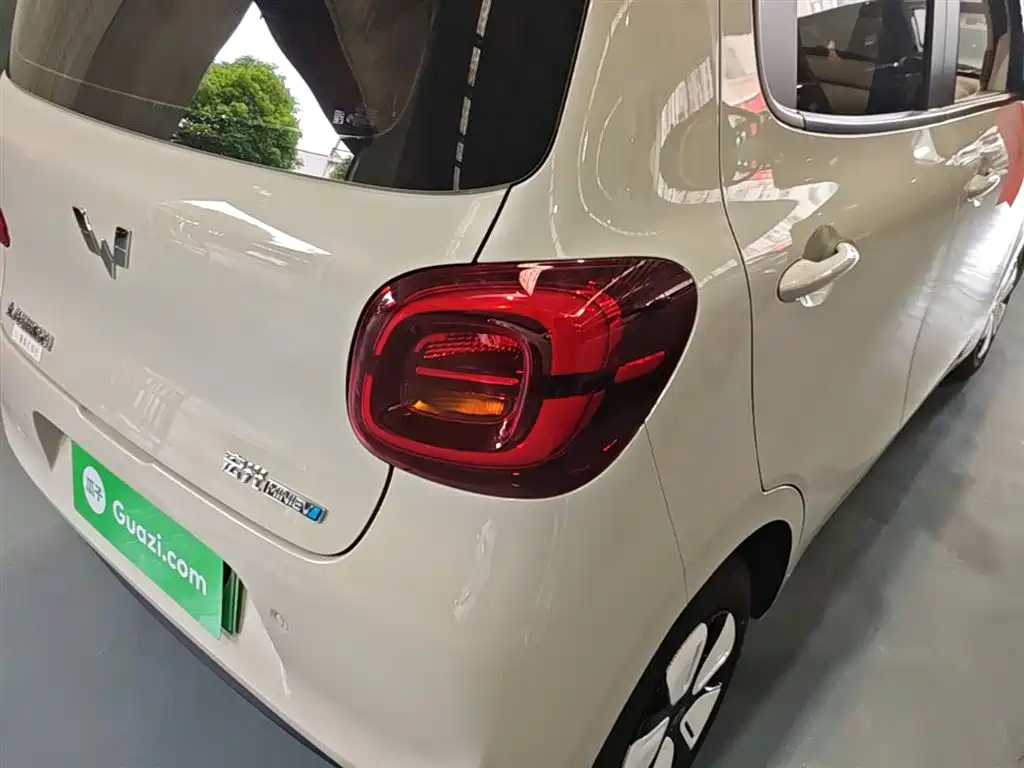 Wuling Mini EV MINIEV 2025