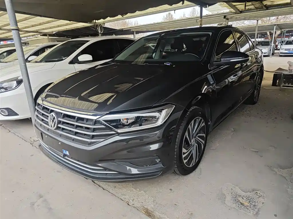 Volkswagen Sagitar 2022