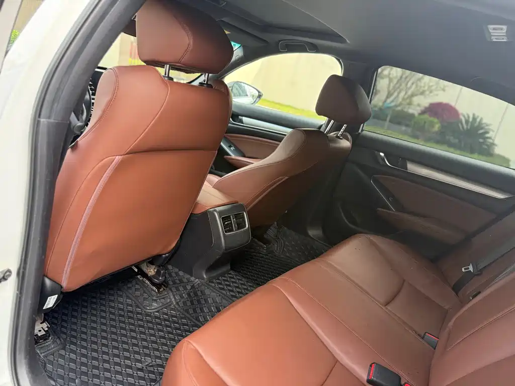 Honda Inspire 2022 2.0L