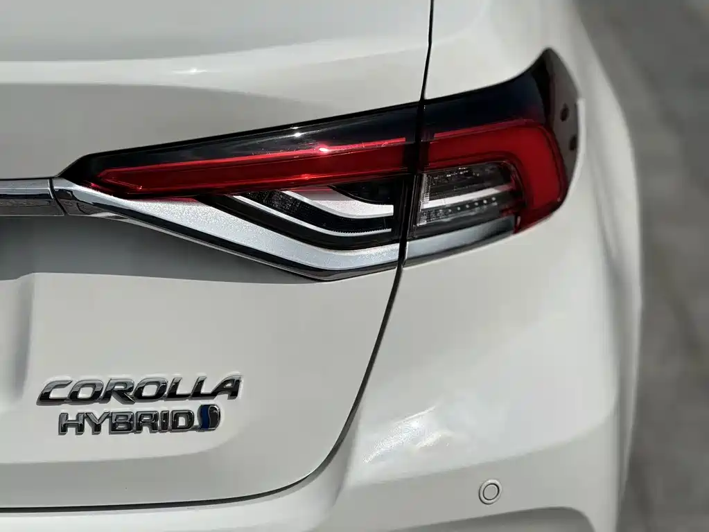 Toyota Corolla — миниатюра 13