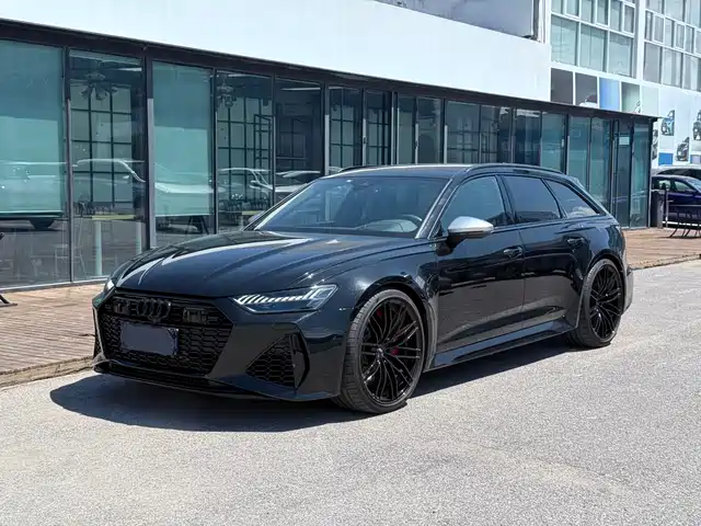 Audi RS — фото 1