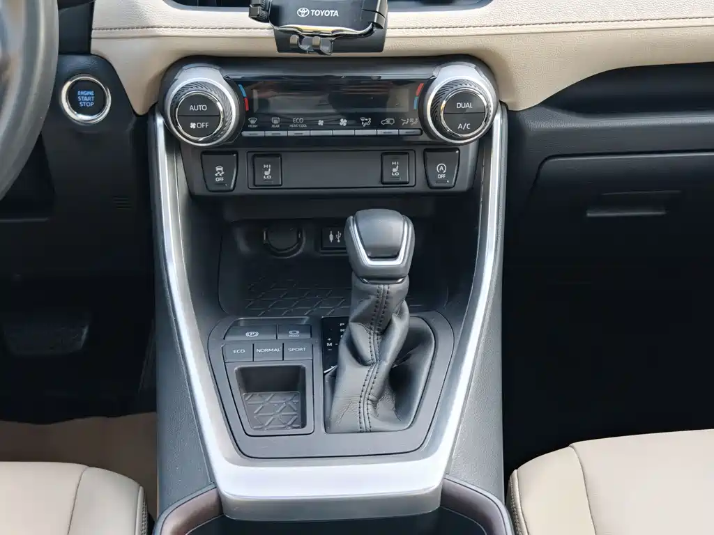 TOYOTA RAV4 RONGFANG