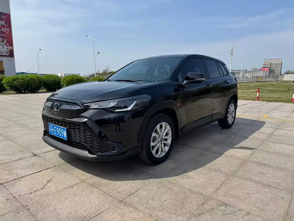 Toyota Frontlander 2024