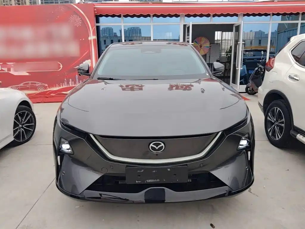 Mazda EZ-60 — миниатюра 3