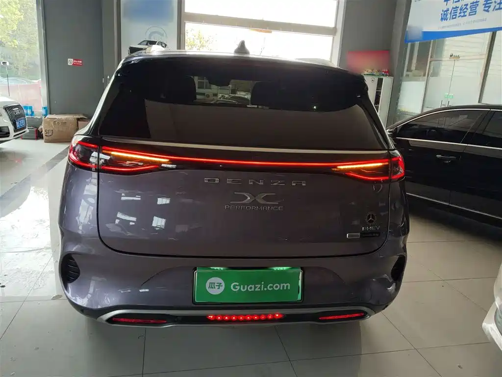 Denza X 2020 PHEV Flagship