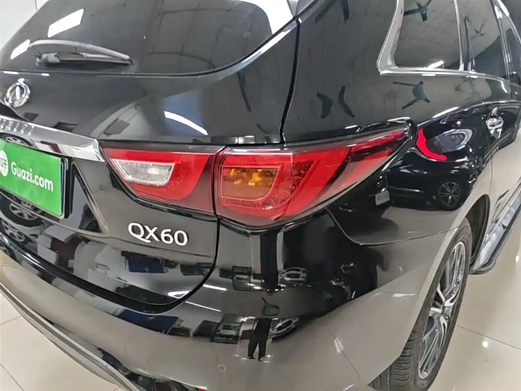 Infiniti QX60 2020 2.5 S/C Hybrid