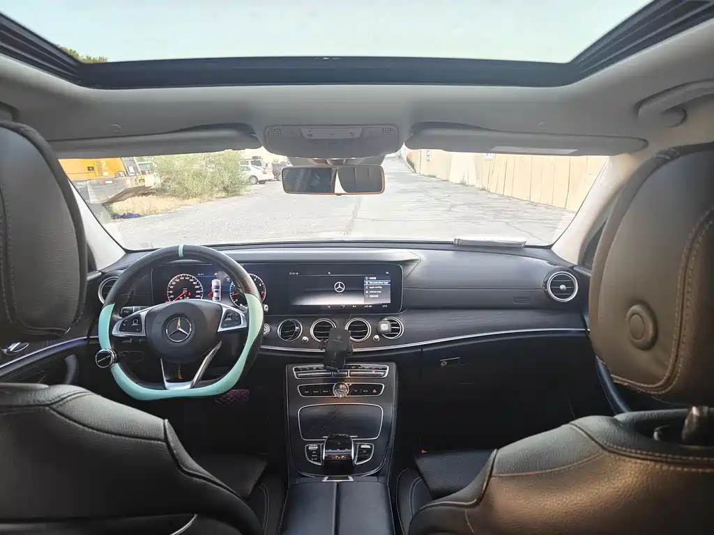 Mercedes-Benz E-Class E 2018 E 200 L Sport 4MATIC