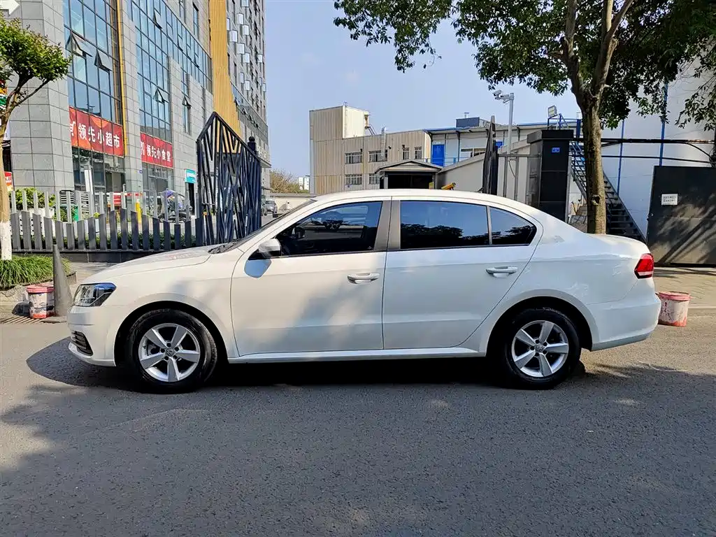 Volkswagen Lavida 2019 1.5L AT VI