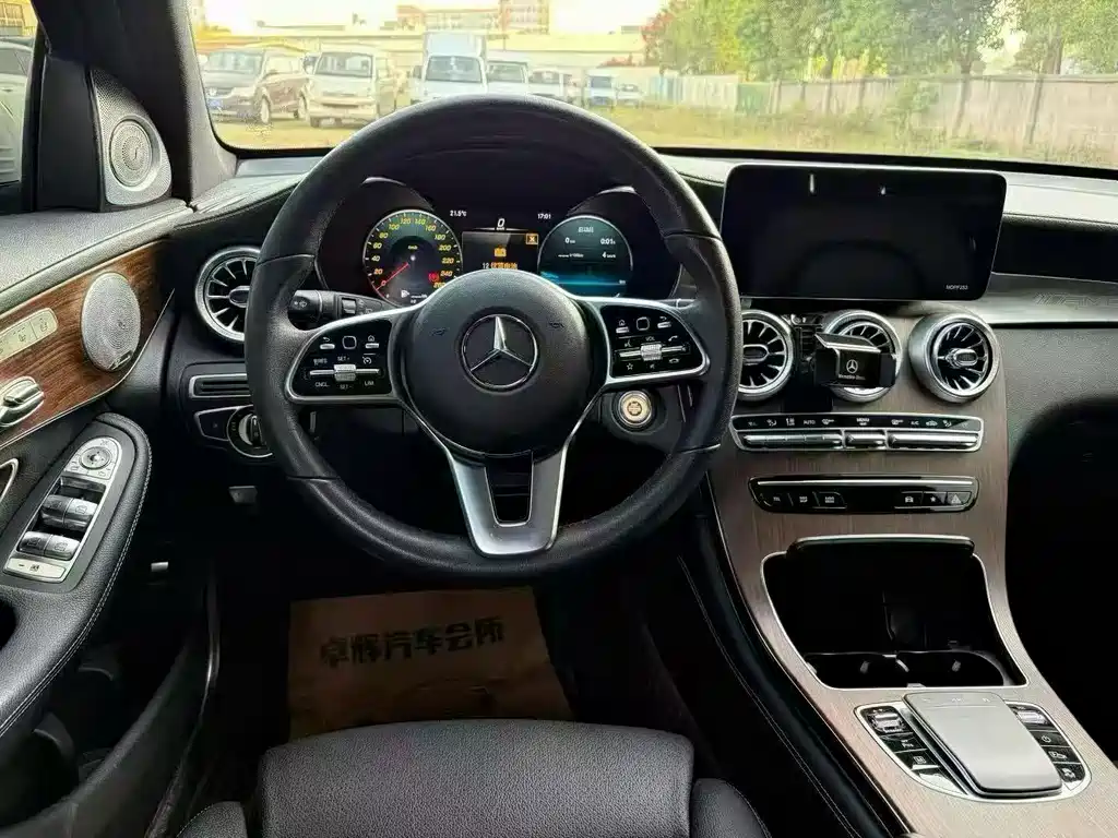 Mercedes-Benz GLC — миниатюра 7