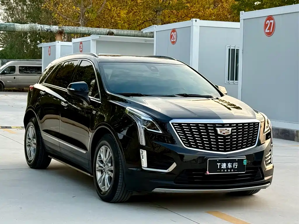 CADILLAC XT5