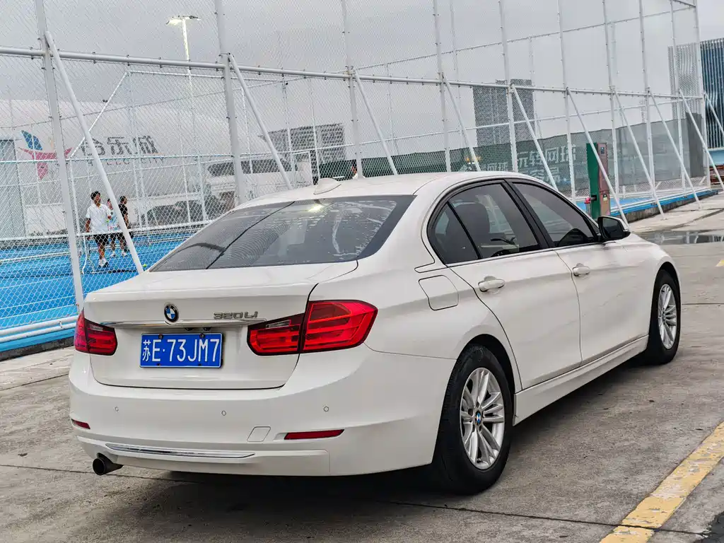 BMW 3 Series — миниатюра 5