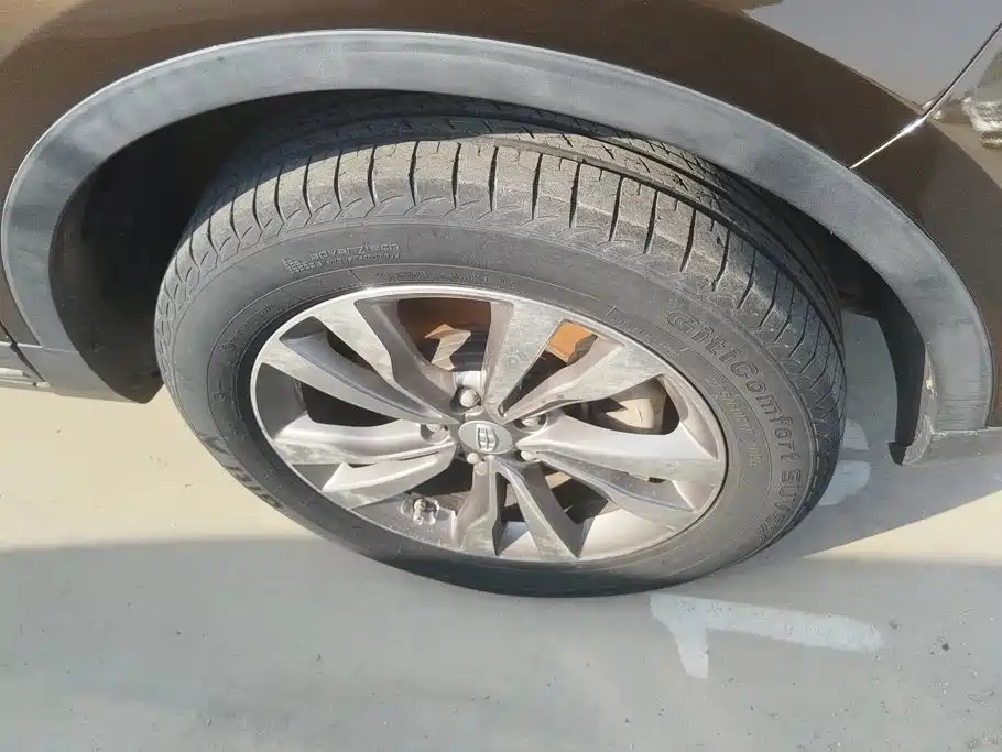 Geely Boyue — миниатюра 6
