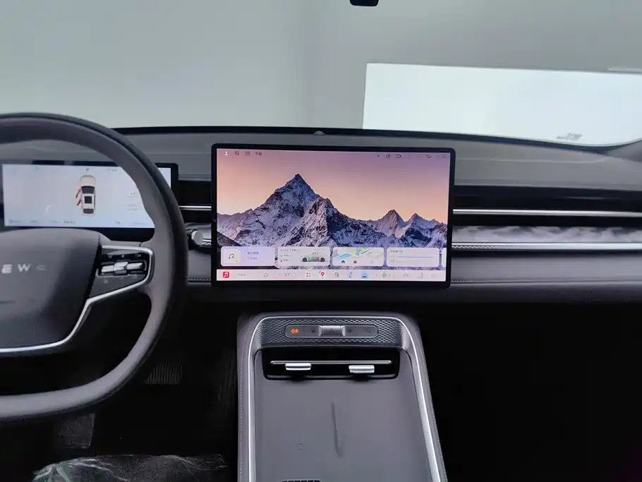 Roewe M7 DMH — миниатюра 13