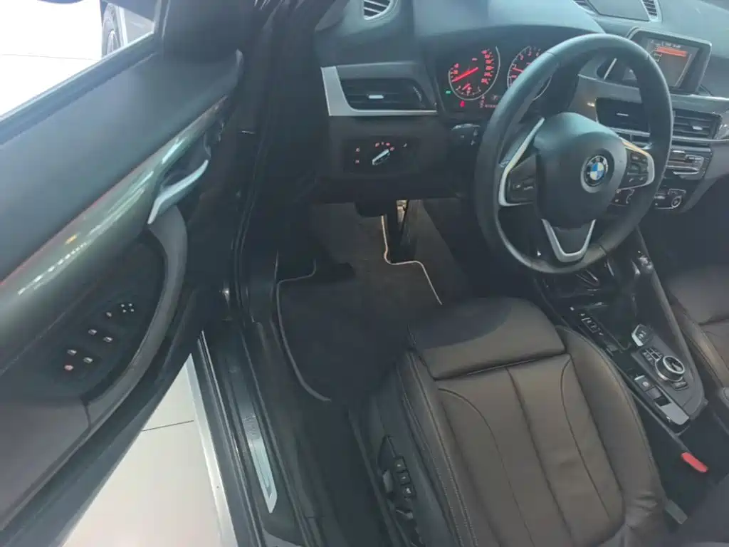 BMW X1 — миниатюра 16