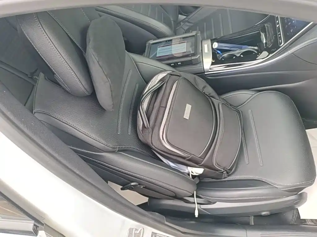 Mercedes-Benz C-Class — миниатюра 25