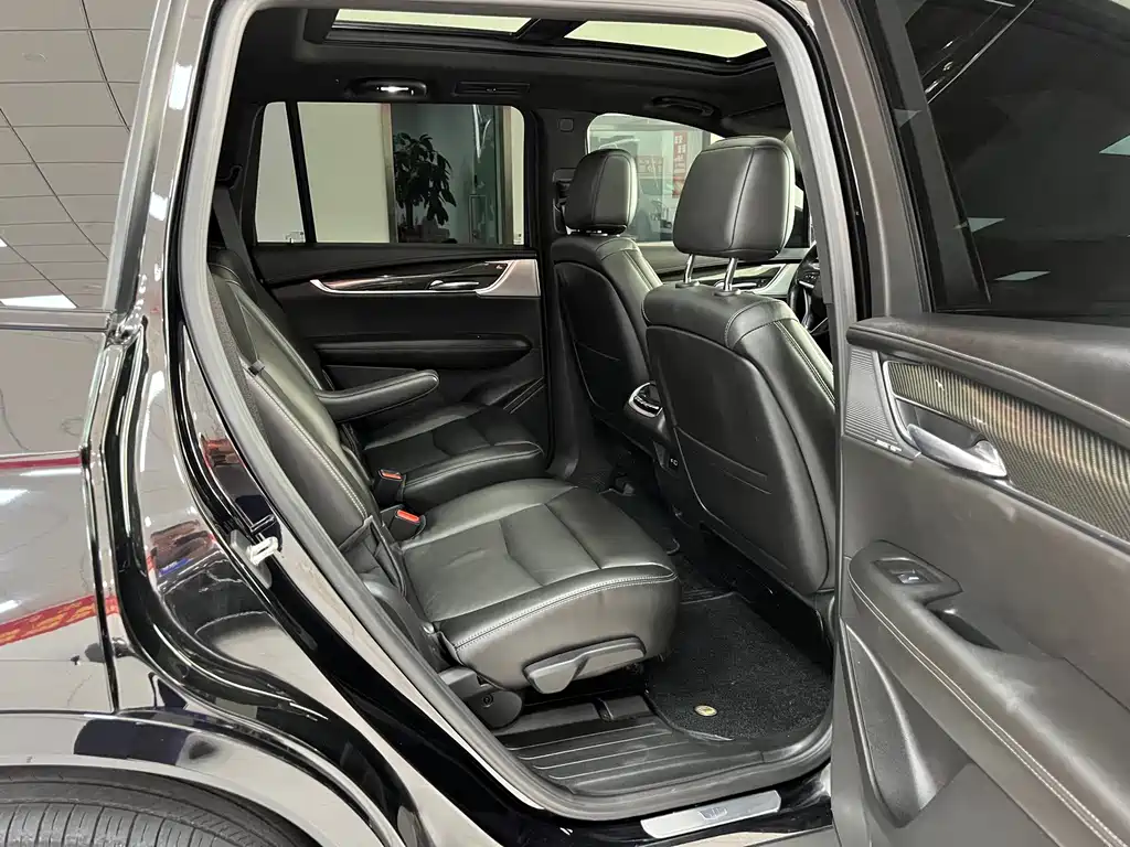 Cadillac XT6 — миниатюра 19