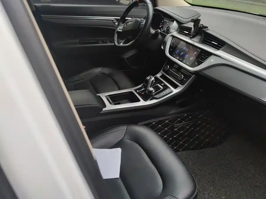 Geely Emgrand GS — миниатюра 8
